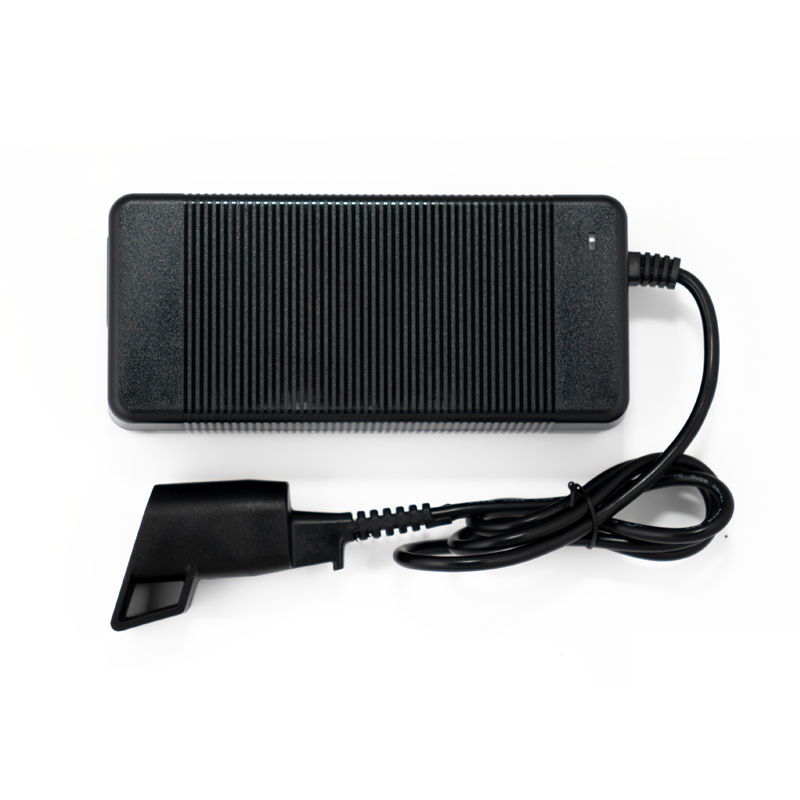 DRYFT Charger Core-ion with UK plug cable